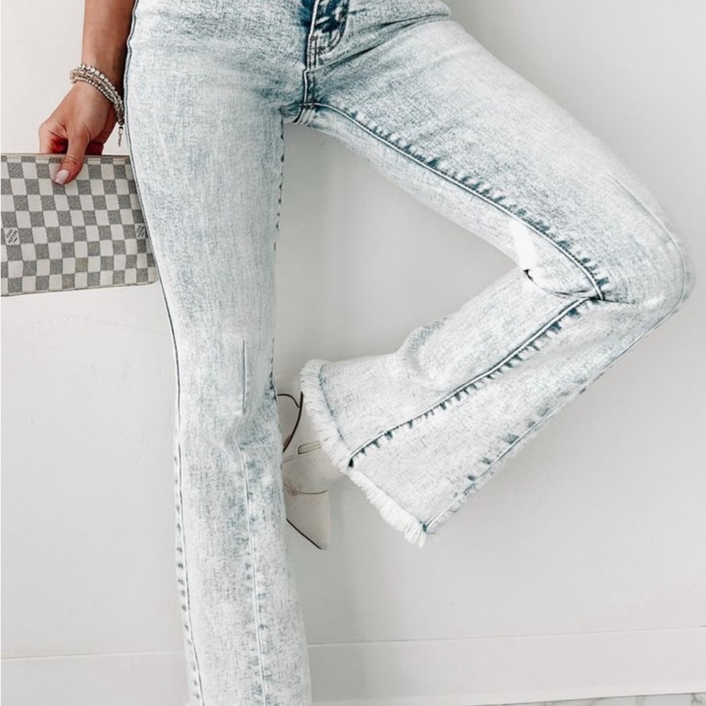 Kancan acid wash high rise flare denim jeans - Picture 5 of 12